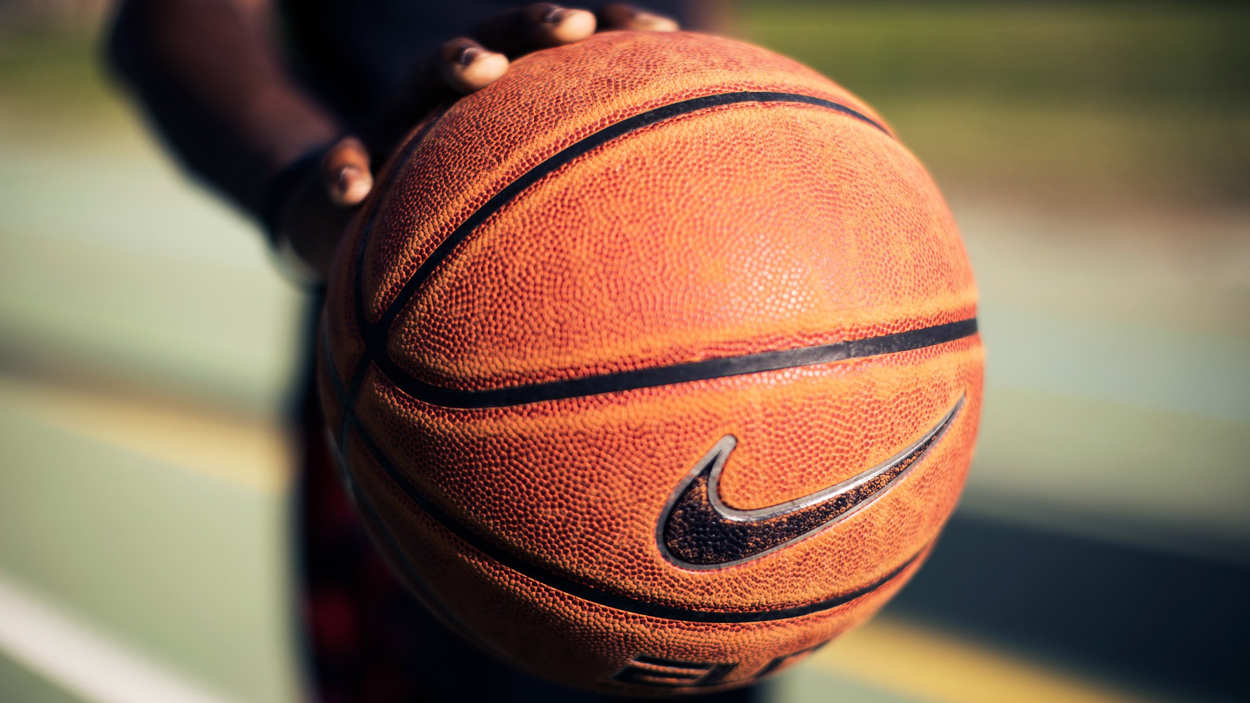 NBA季中锦标赛开打，湖人首战告捷，湖人中锋获得两次总冠军